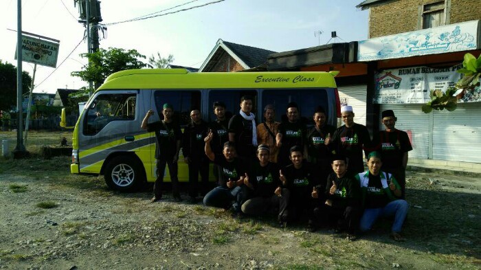 Peringati Harlah, PAC Ansor Temayang Ziarah ke Makam NU
