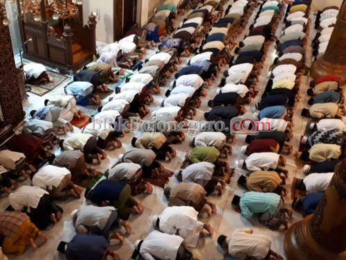 I'tikaf, Masjid Agung Darussalam Siapkan Sahur Bersama 10 Hari Terakhir