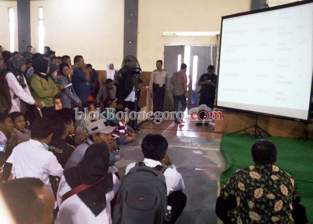 Gunakan Scanning, Percepat Koreksi Hasil Ujian