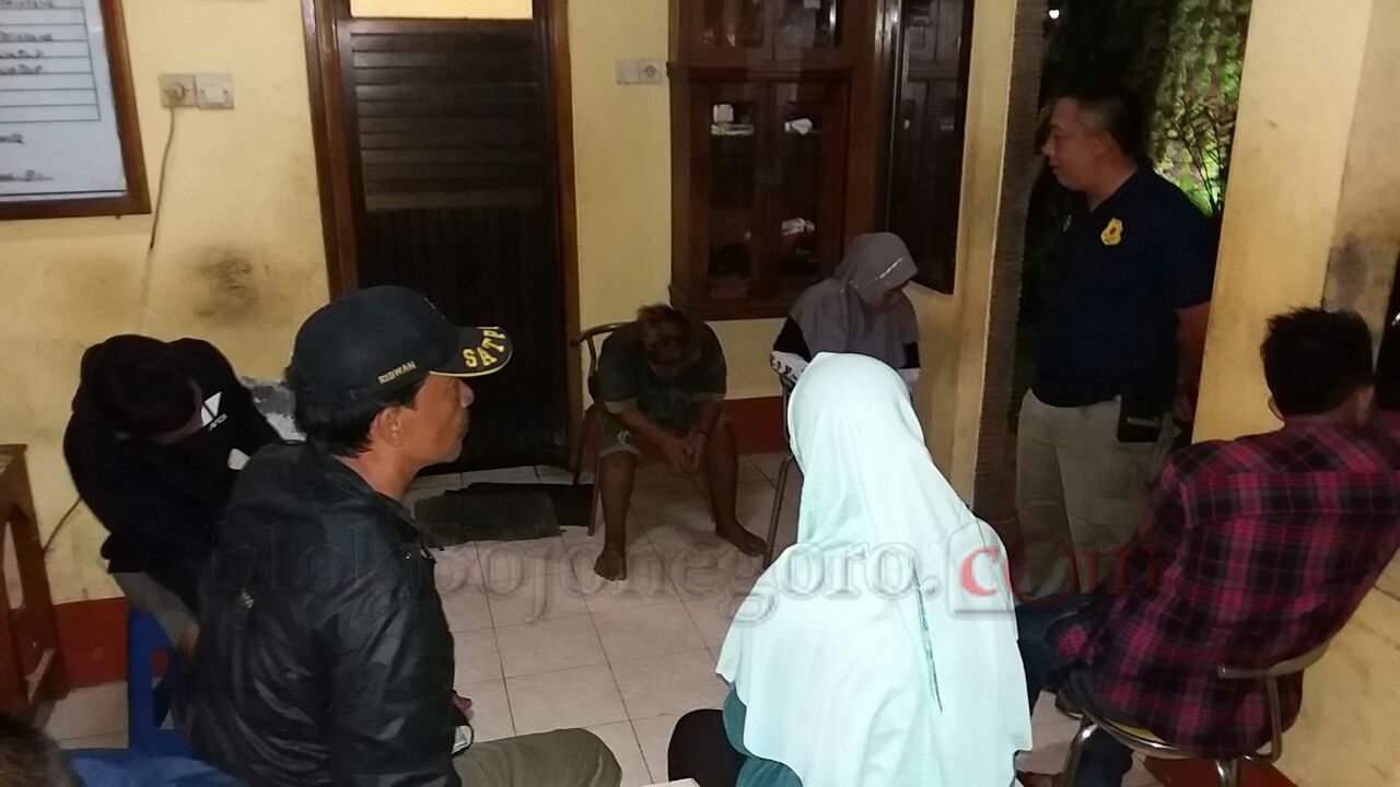 Satpol PP kembali Amankan 2 Pasangan ABG dan 2 Anak Punk