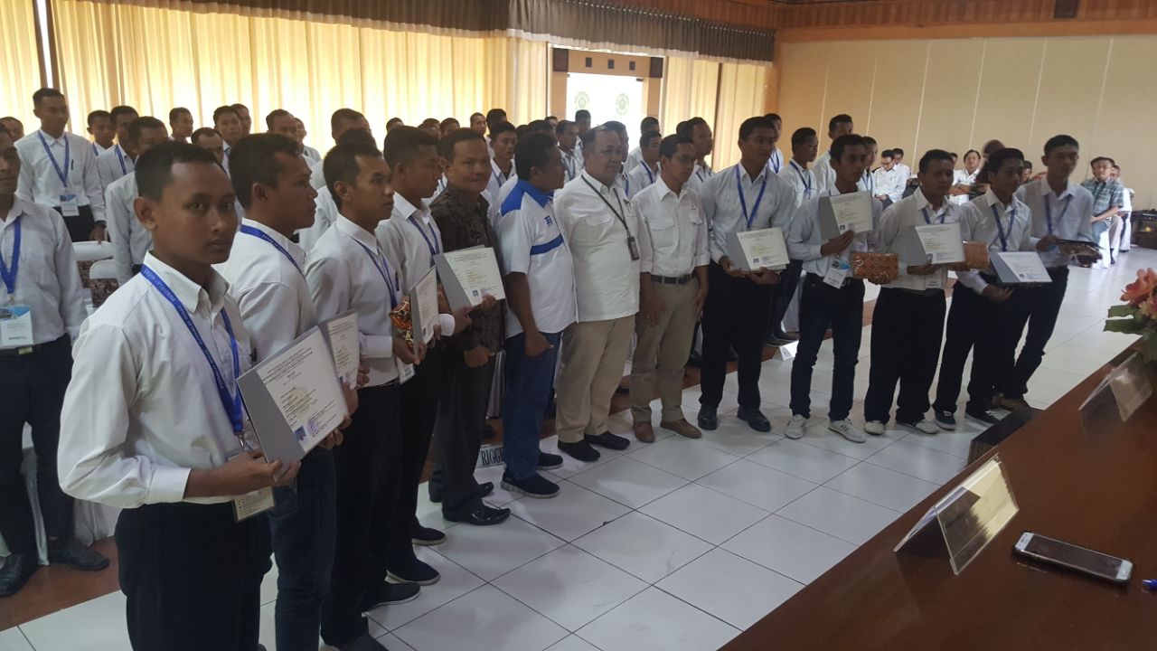 74 Orang Sekitar JTB Lulus Ujian Sertifikasi Migas