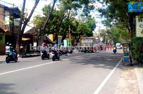 Takut Polisi, Puluhan Siswa Corat-Coret Balik Kanan