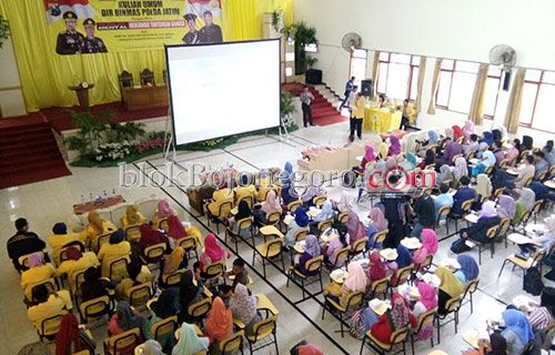 Unigoro Gelar Kuliah Umum Bersama Polda Jatim
