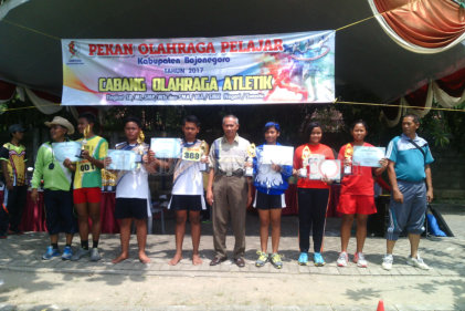 Inilah Juara Hari Kedua Cabor Atletik
