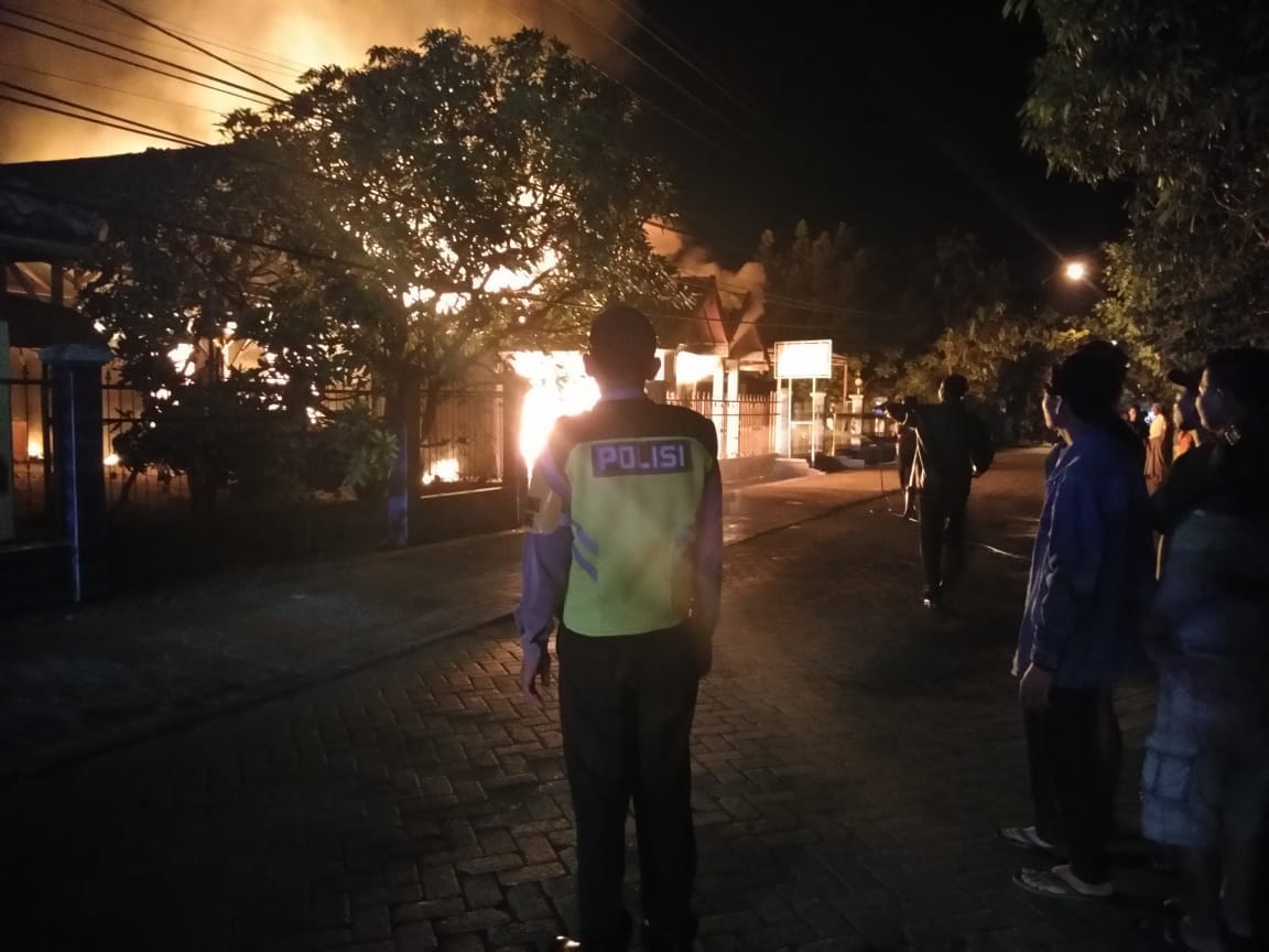 Rumah dan Mebel di Kasiman Terbakar, Kerugian Capai Rp300 Juta