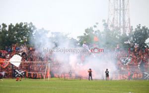 Ratusan Suporter Persibo Akan ke Lamongan