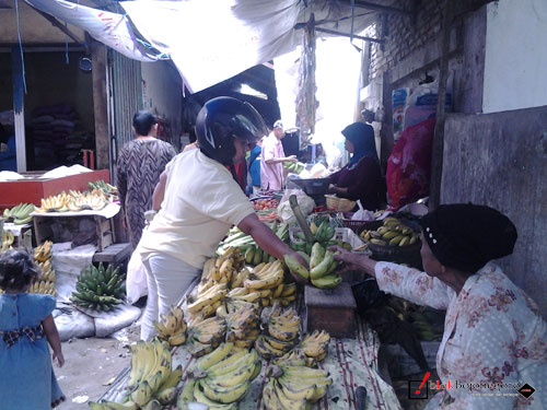 Ramadan, Buah Pisang Laris Manis