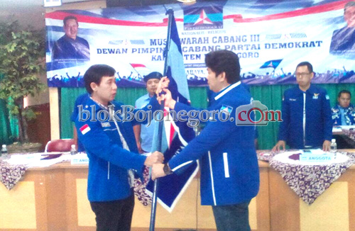 Aklamasi, Sukur Nahkodai Demokrat Bojonegoro Lagi
