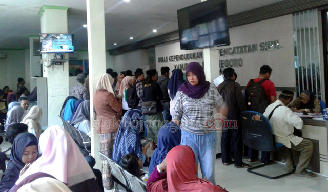 Awal Tahun, Pemohon e-KTP Masih Ramai