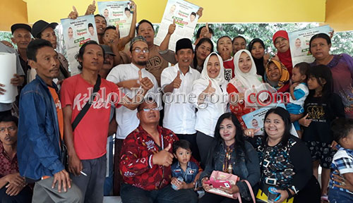 Serap Masukan, Anna-Wawan Temui PKL di Alun-Alun