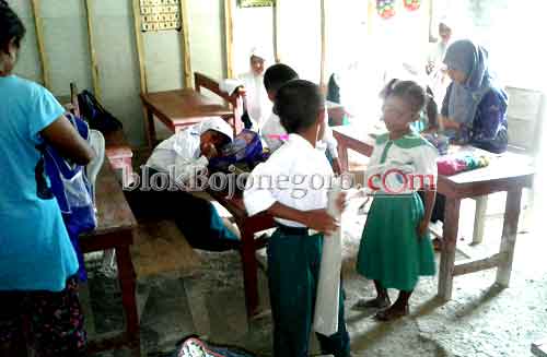 Minim Pendanaan, Tenaga Pendidik Tak Terlalu Berharap Gaji