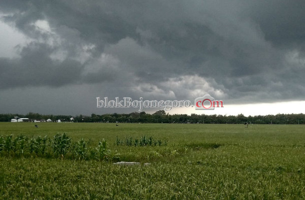 Cuaca Ekstrim Masih Berlangsung